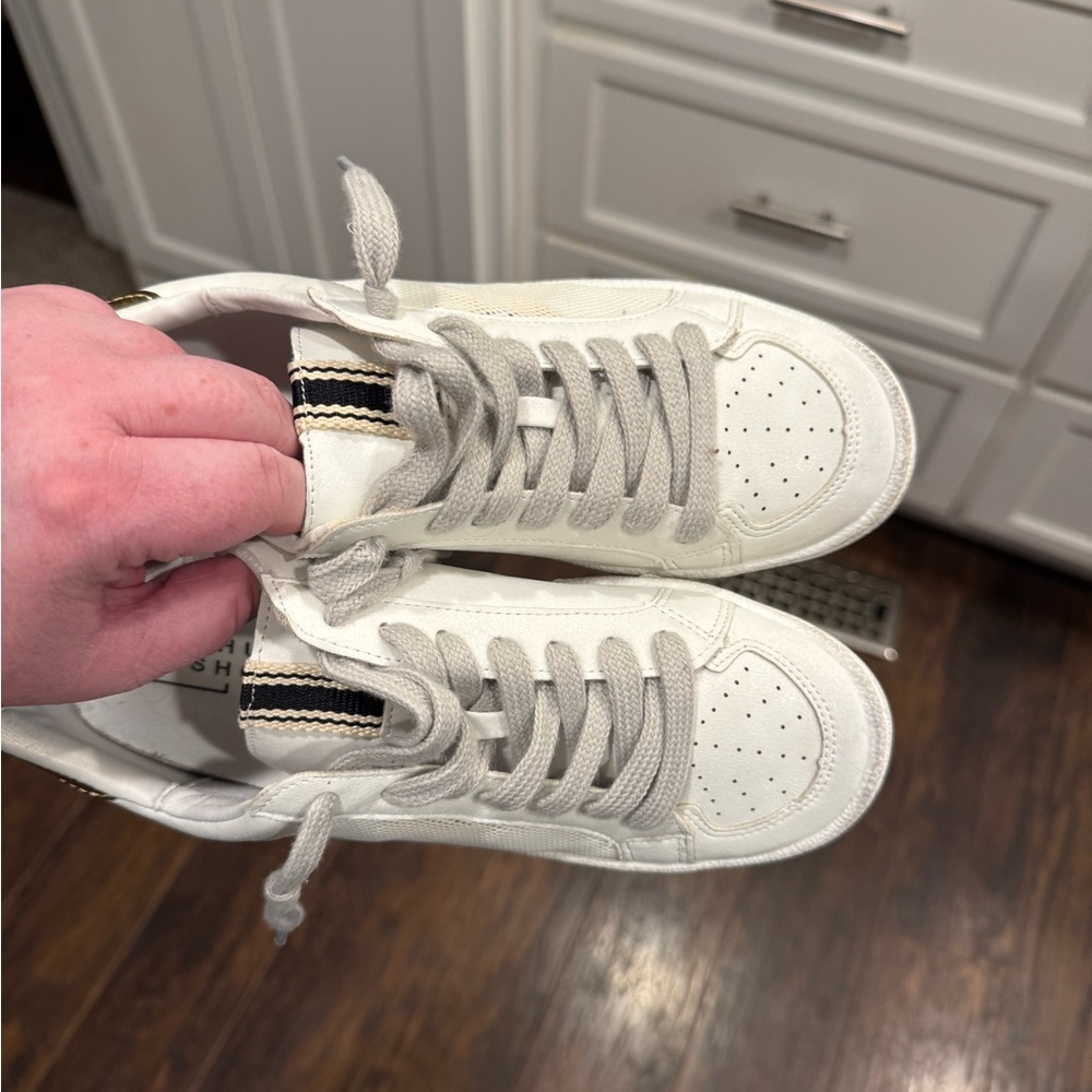 Shu Shop Star Sneakers ⭐